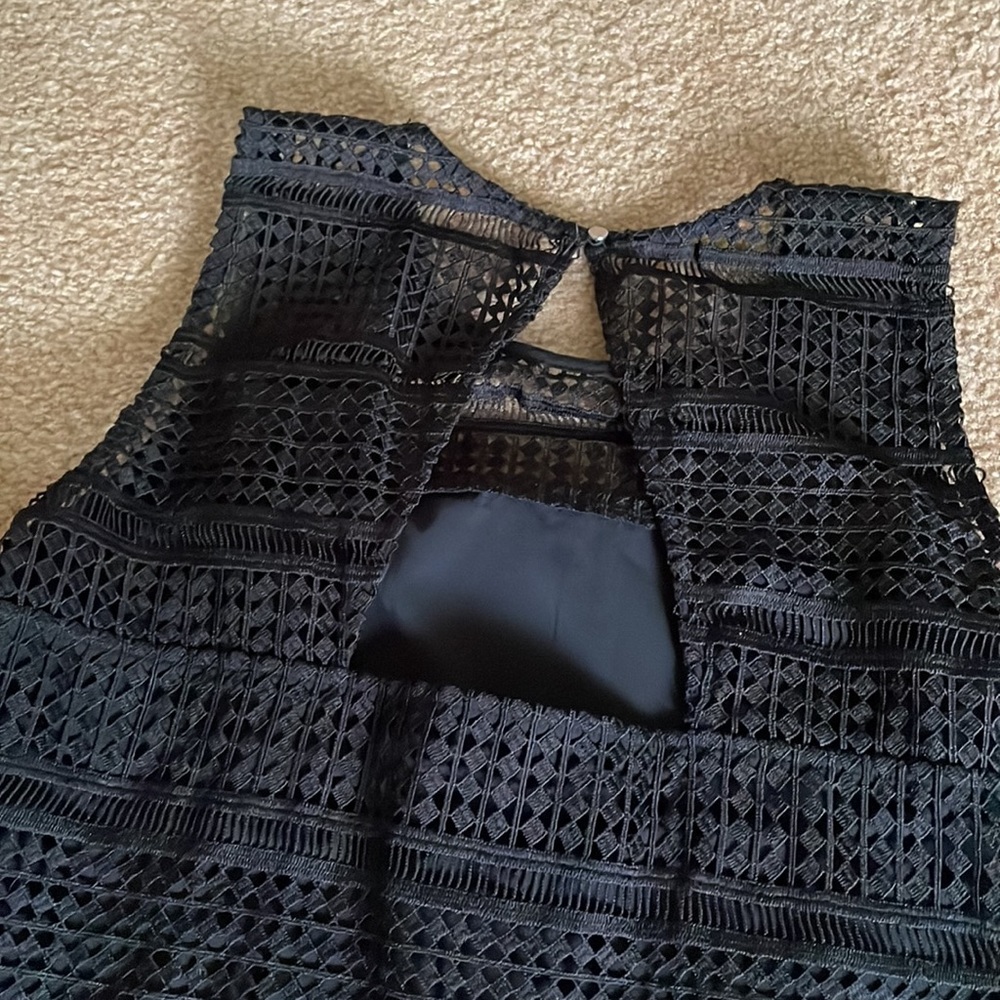 A&F lace dress - Picture 5 of 6